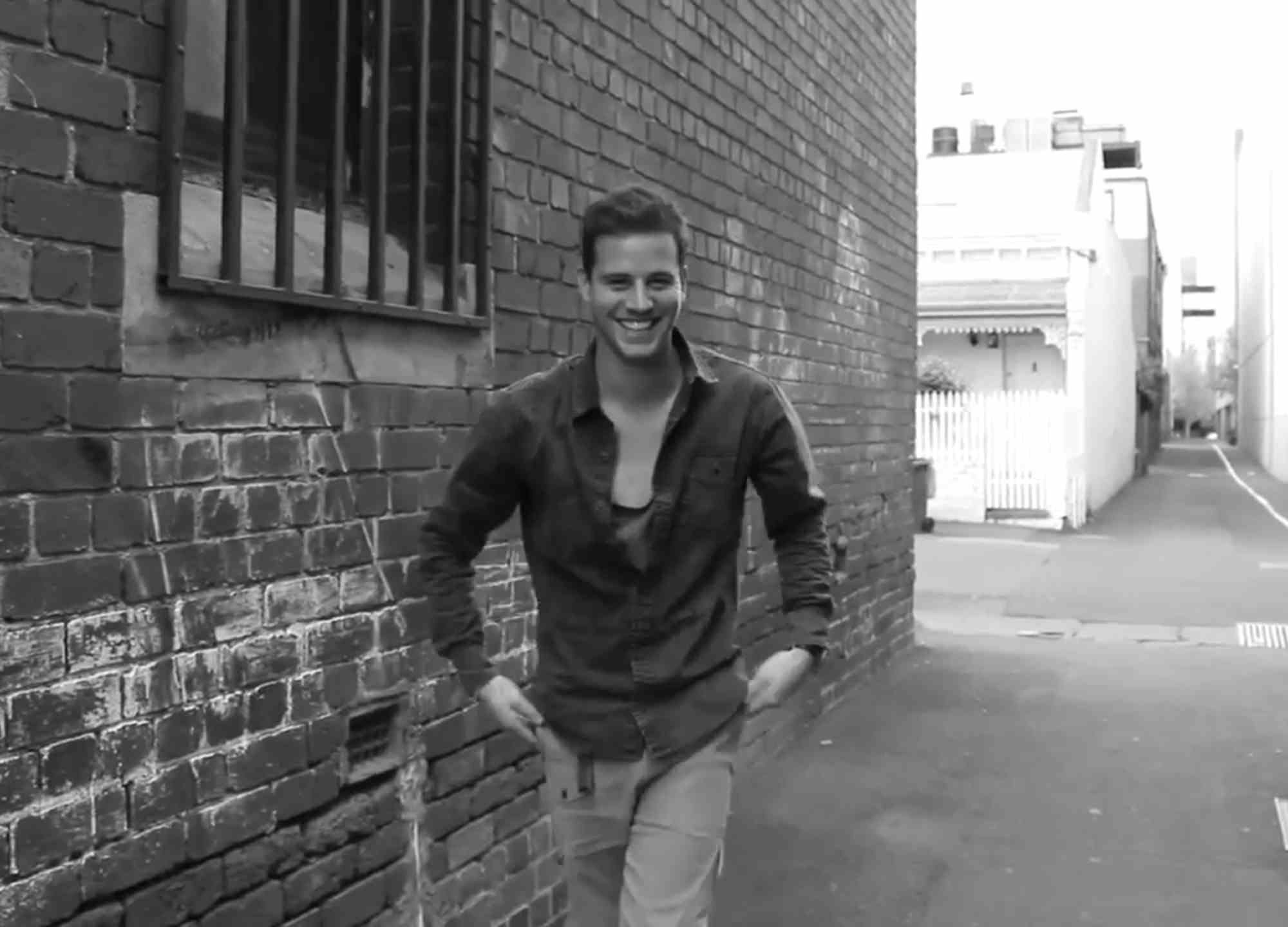 REVIEW: Ben Hazlewood - 'Sail Away'