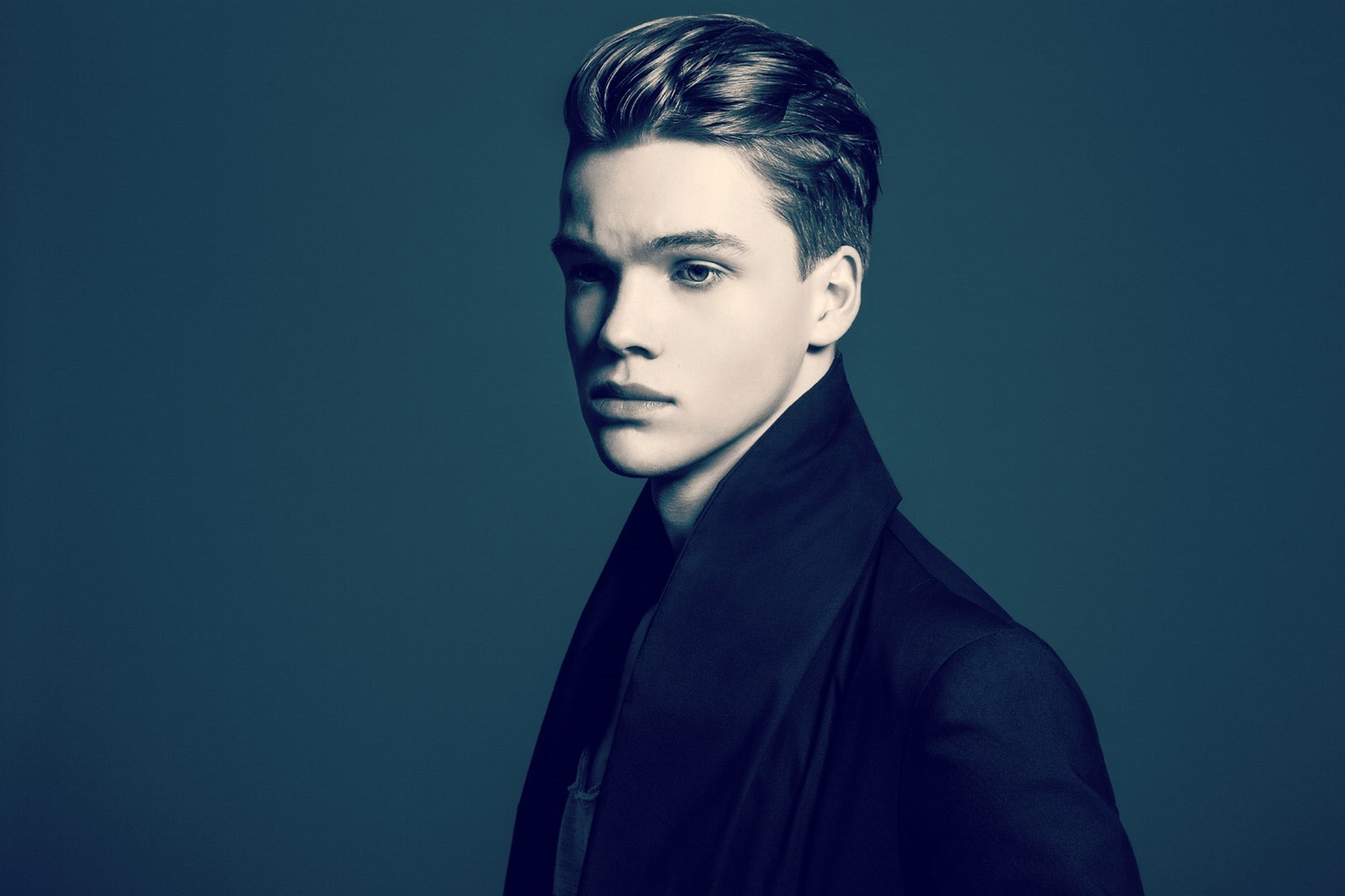 EUROVISION SONG CONTEST 2018: CZECH REPUBLIC - 'Lie To Me' By Mikolas Josef