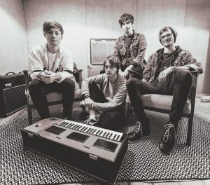 FRESH: 'Casanova' - Sarpa Salpa