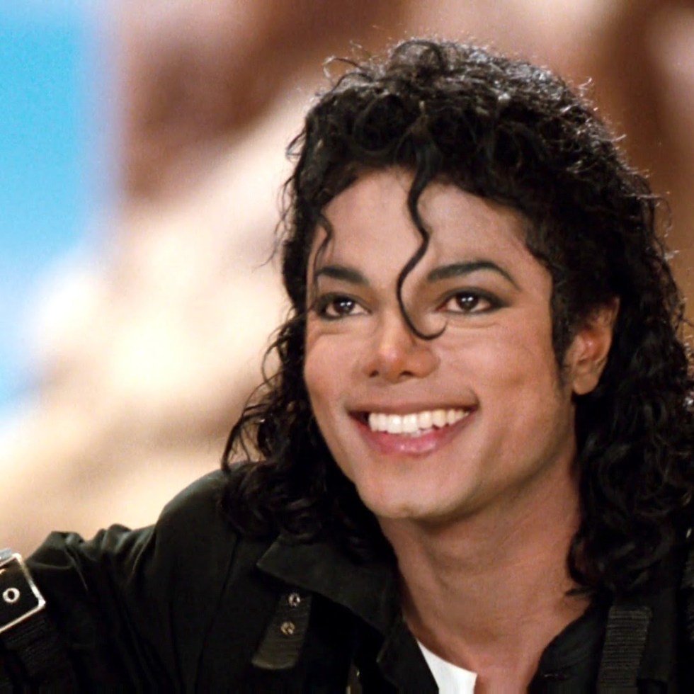 LEGENDS: The Changing Faces Of Michael Jackson