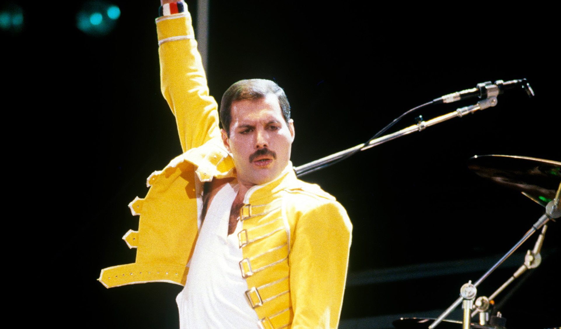 LEGENDS: The Changing Faces Of Freddie Mercury