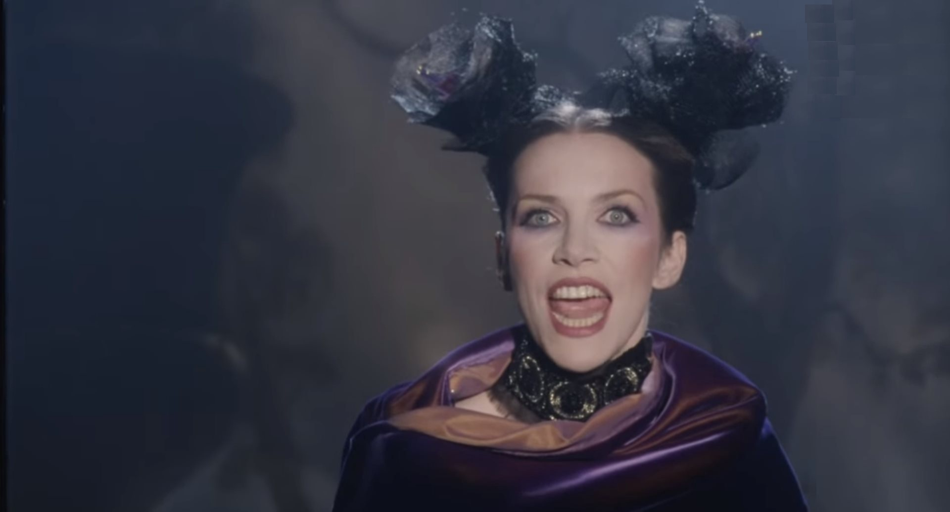 annie lennox no more i love yous