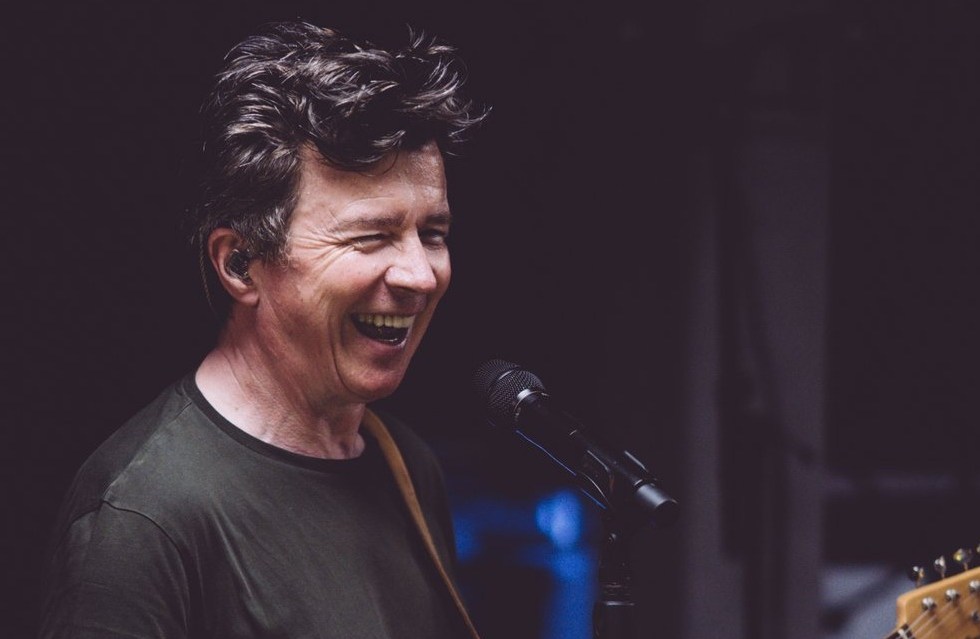 rick astley dippin my feet