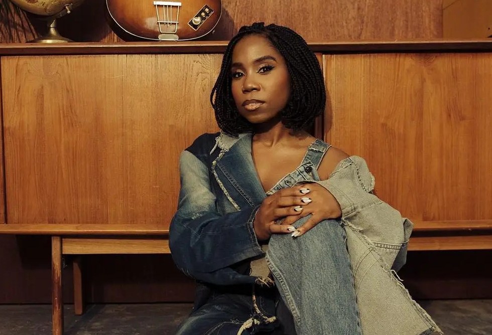 mega don't get too close