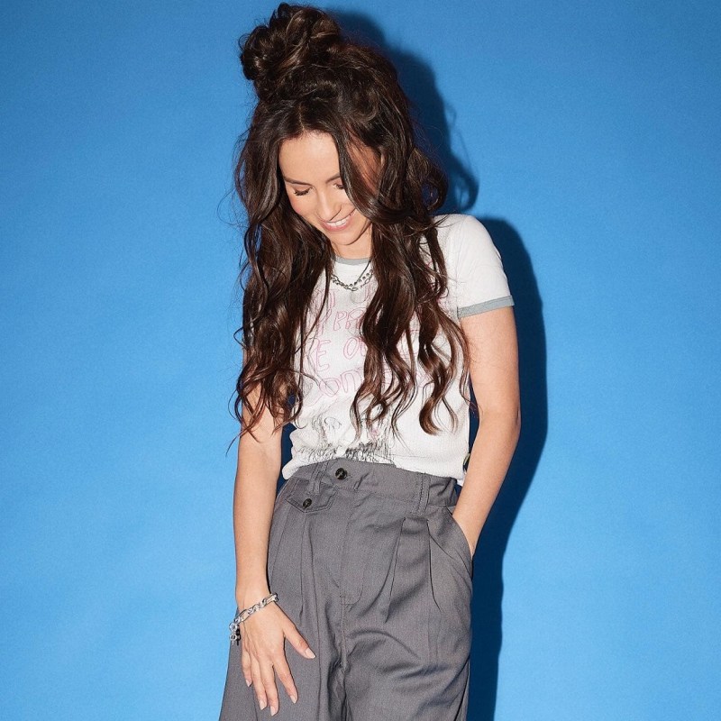 amy shark can't get you out of my head